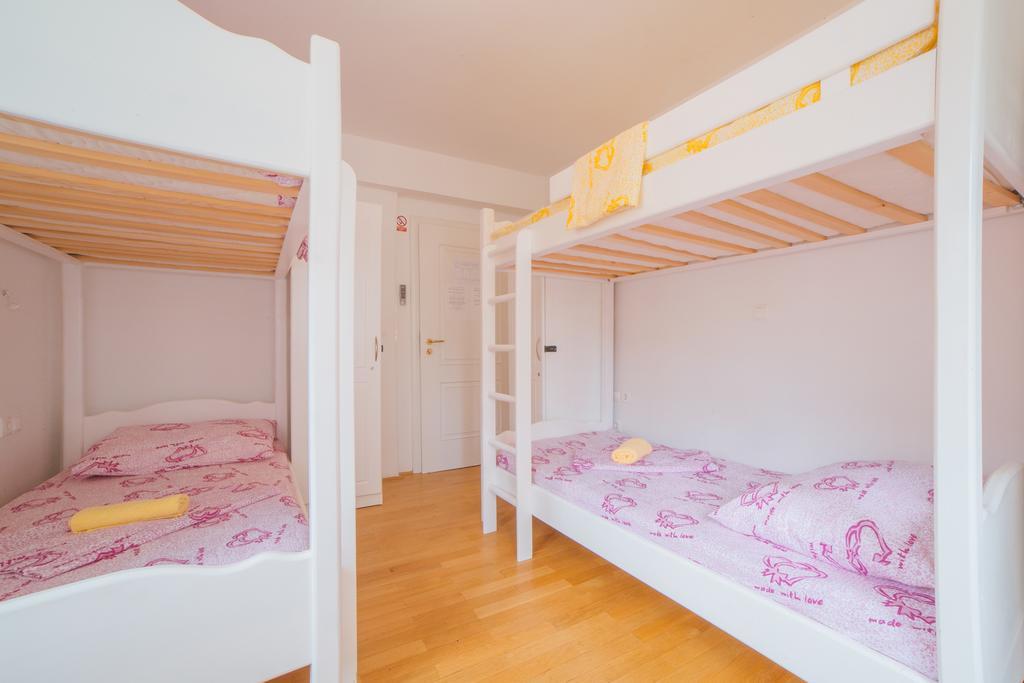 Cheap Sleep Marinero (Adults Only) Hostel Hvar Town Kültér fotó